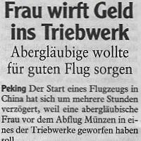 Vorschaubild: Frau wirf Geld ins Triebwerk Artikel der Augsburger Allgemeinen